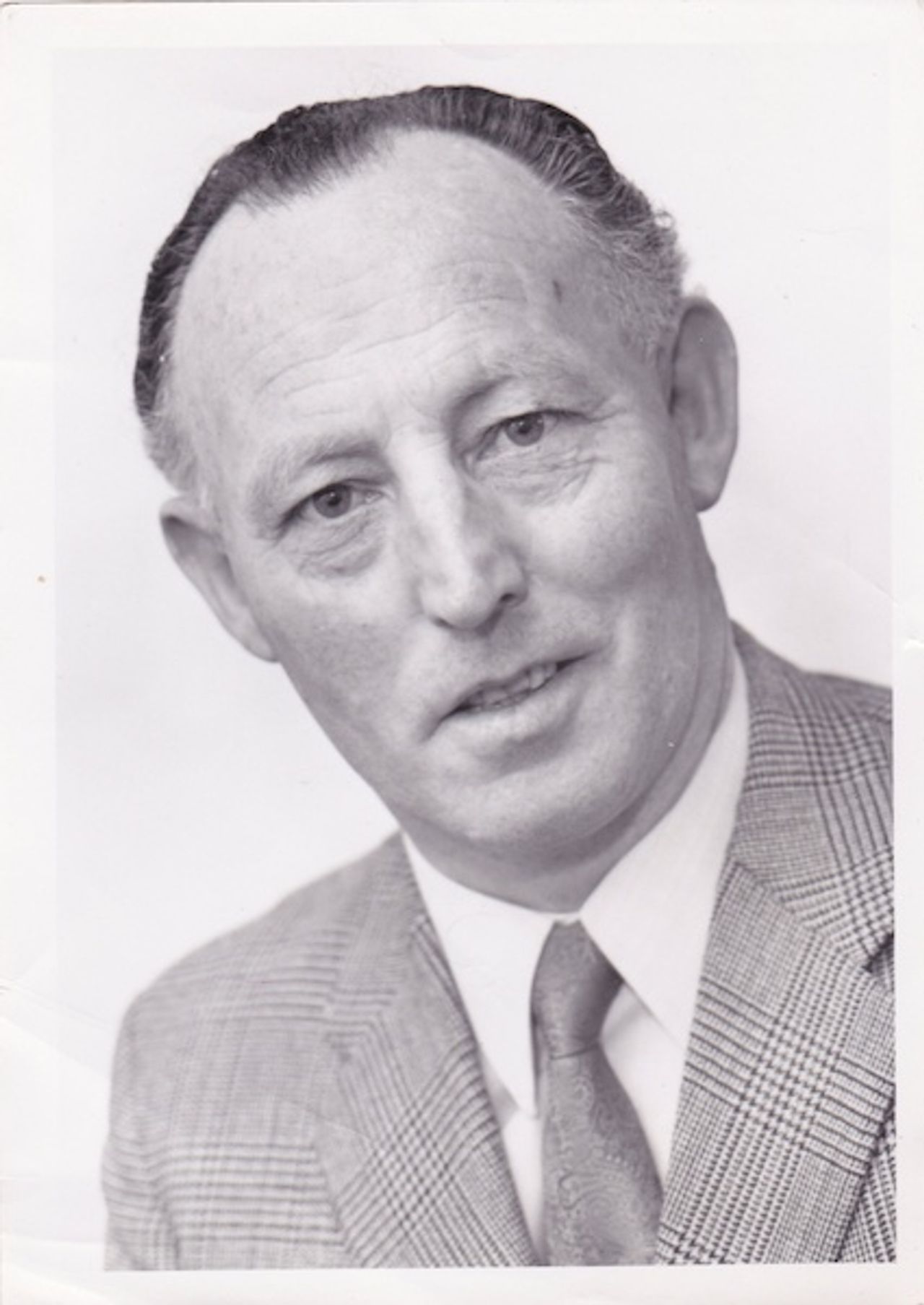 <p>VAUGHAN Michéal (Lahinch ) - December 18, 2013, (peacefully), following a long illness at home, in his 92nd year, formerly of the Aberdeen Arms Hotel and Vaughan's Hotel; deeply regretted by his loving wife Philomena (née Goulding), his brother Eamonn, pre-deceased by his brothers Andy, Kevin, Brendan, Joe and sister Eileen O'Carroll, father to Brid, Maree, Aileen (O'Sullivan) and twins John and Michael, sadly missed by his sisters-in-law, son-in-law, daughter-in-law, grand children, nieces, nephews relatives and many friends. Reposing at his residence on Station Road Lahinch from 3pm today (Friday) December 20th, removal to the Church of the Imaculate Conception Lahinch at 7.00pm. Burial in the Old Cemetery Ennistymon following 12.00pm Mass in Lahinch tomorrow (Saturday) December 21st.Ar dheis De go raibh a anam dilis</p>
