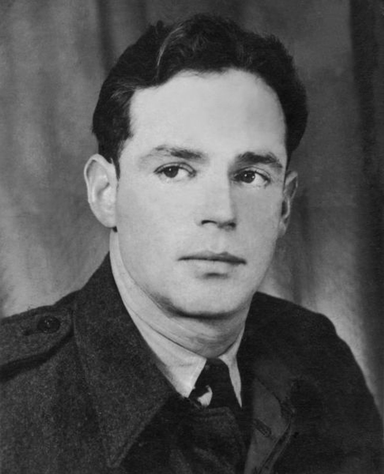 <p>PARNELL, William Joseph June 26, 1918 - December 12, 2009, born Dublin, Eire and died Wollongong, New South Wales, Australia. Predeceased by his wife, Kay (neé Moran) and survived by his children, Bill, Vivien, Barbara and Jeffrey, grandchildren and great-grandchildren. Also survived by family in Eire including sisters-in-law Ena and Kathleen Parnell, numerous cousins, nieces and nephews. Son of the late Edward Parnell of Dublin and Mary O'Grady of Ballaghadereen, Co. Roscommon. A champion swimmer in Dublin, he emigrated with his family to Australia where he continued his lifelong love of the sea, swimming miles in the open ocean and serving with several Surf Lifesaving Clubs."Ar dheis Dé go raibh a anam dilis"</p>