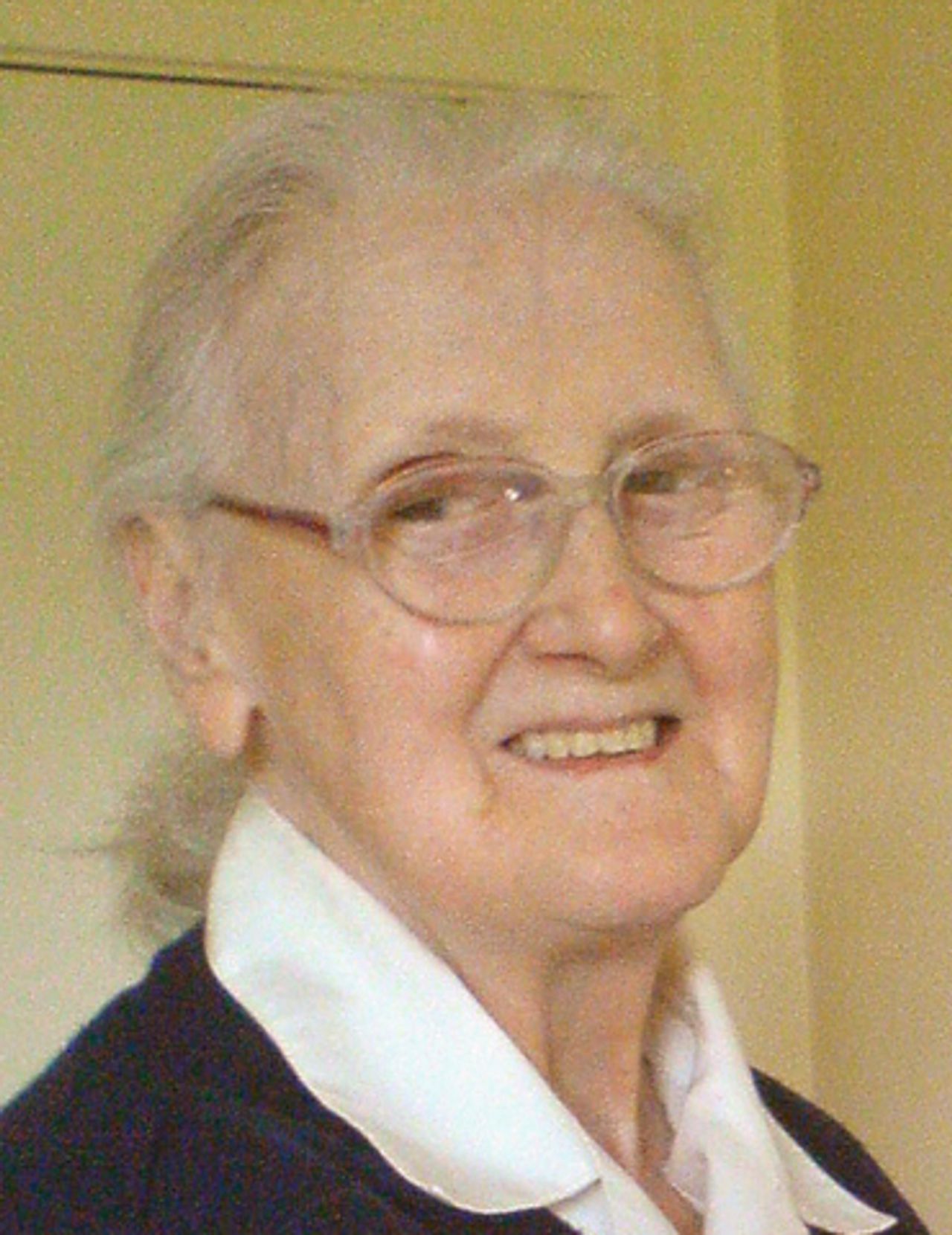 <p>HENRY, Sister Mary (Society of the Sacred Heart, Cedar House, 35 Mount Anville Park, Dublin 14) - January 5, 2014, (peacefully), in the loving care of the staff of Cedar House Nursing Home; deeply regretted by the Cedar House Community, the RSCJ in Ireland and Scotland, her sister Phil (USA), niece, nephews, relatives, friends and past pupils. Rest in peace. Vigil Service in Cedar House tomorrow (Wednesday) January 8, at 5.00 o'clock Removal from Cedar House on Thursday morning, arriving at Church of St Thérèse, Mount Merrion for Funeral Mass at 11.00 o'c, followed by burial in Mount Venus Cemetery.</p>