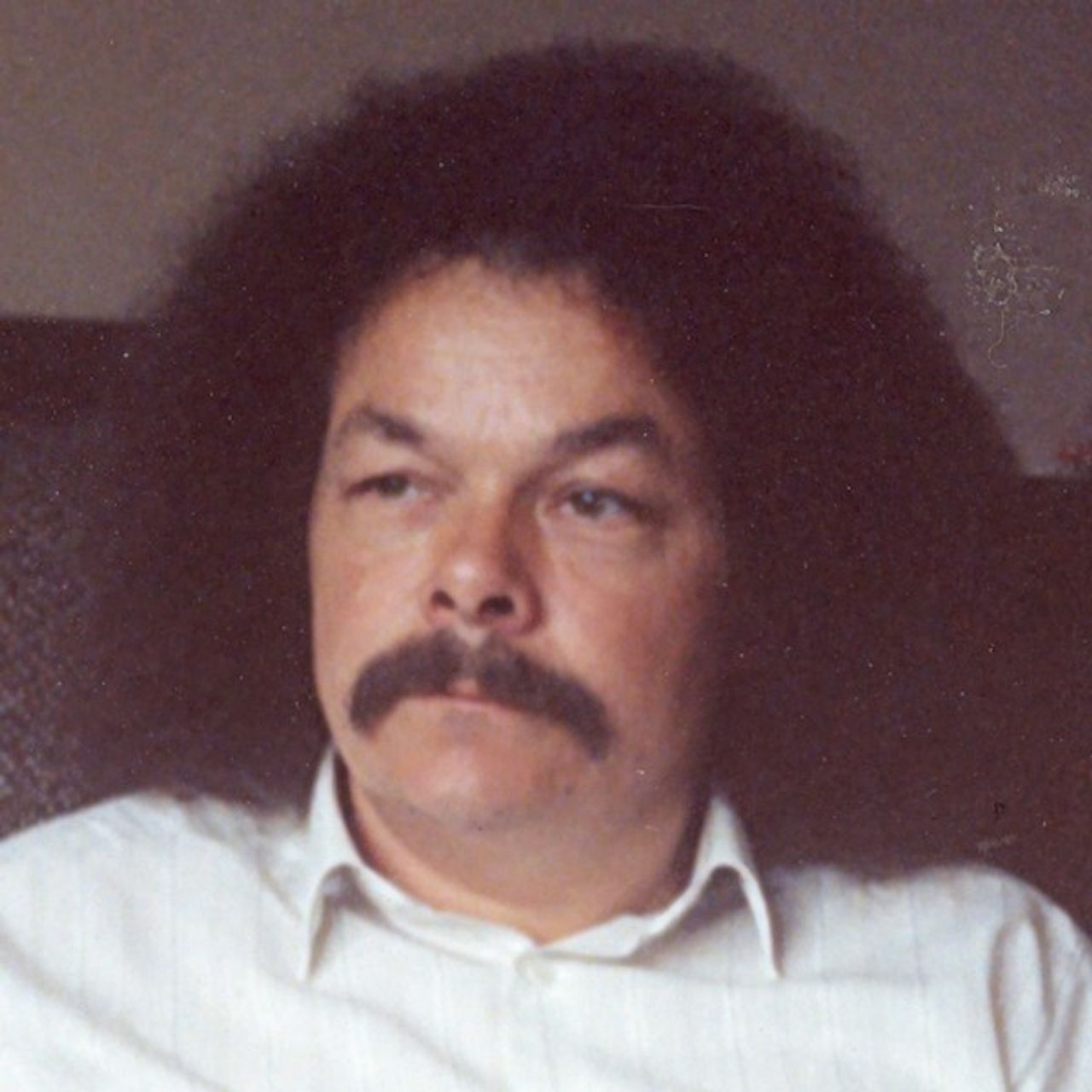 <p>KELLY Frank (Tenth Anniversary) - Father, scholar, gentleman - still guiding his sons and sadly missed. "If you can keep your head when all about you are losing theirs"</p>