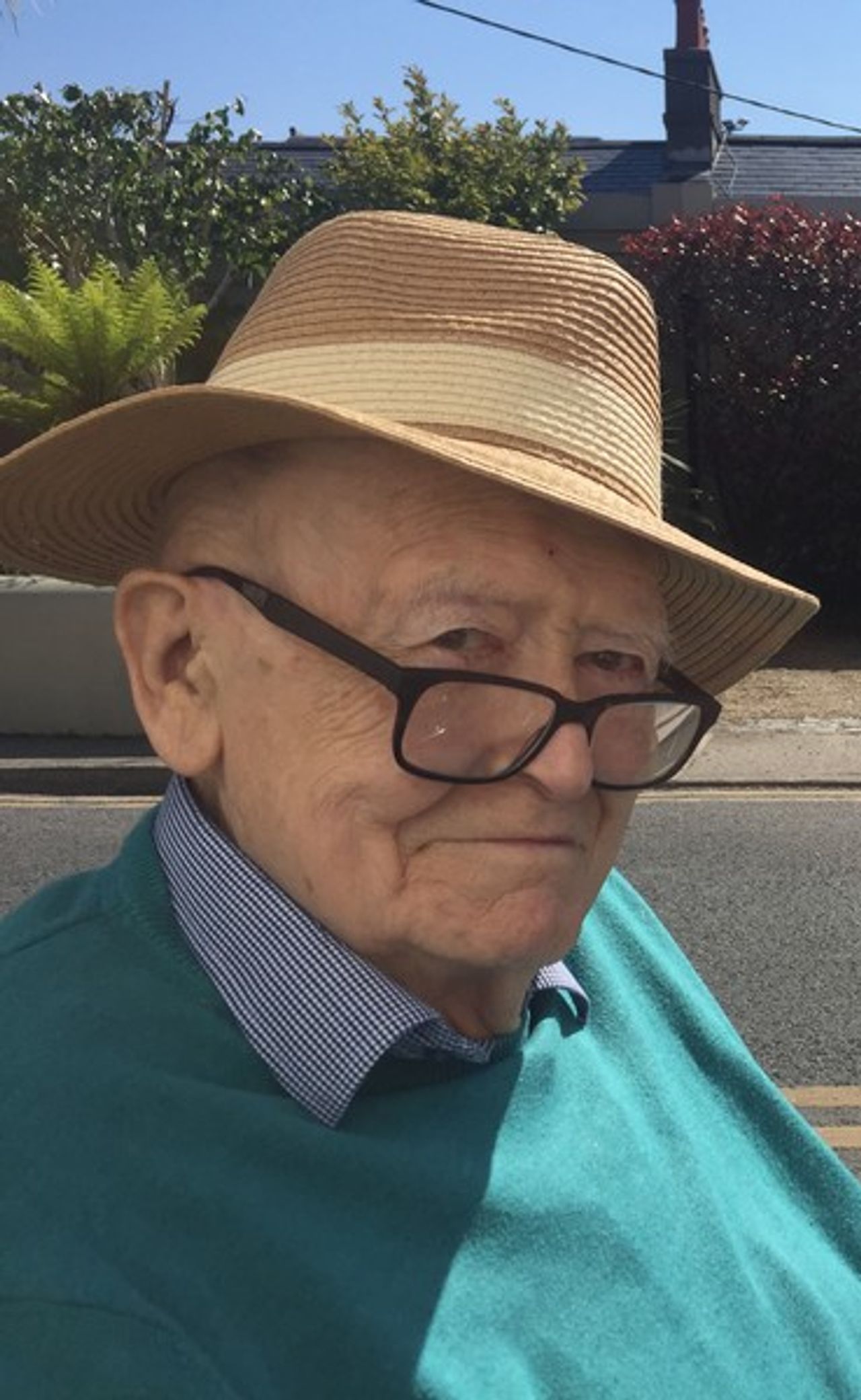 <p>O'CONNELL, Geoffrey Dr./Maj. (late of Dalkey, Dublin and formerly of Omagh, Co. Tyrone and Derrynane, Co. Kerry) (Great-great grandson of Daniel O’Connell ‘The Liberator’) - September 18th, 2019 (peacefully), at St. Vincent’s University Hospital, Elm Park. Beloved husband of the late Constance, loving father of Rickard and Danielle and brother of the late Jack, Daniel, Maurice and Dicky. He will be very sadly missed by his loving children, grandchildren Grace, Daniel, Morgan, Charlotte and Elizabeth, daughter-in-law Christine, nephews Johnny, Maurice Geoffrey, Maurice Charles, and Daniel and nieces Emily, Ricarda, and Suzanna, extended family and dear friends. Funeral arrangements will be published in tomorrow morning’s newspaper. “My candle burns at both ends; It will not last the night; But ah, my foes, and oh, my friends— It gives a lovely light!”</p>