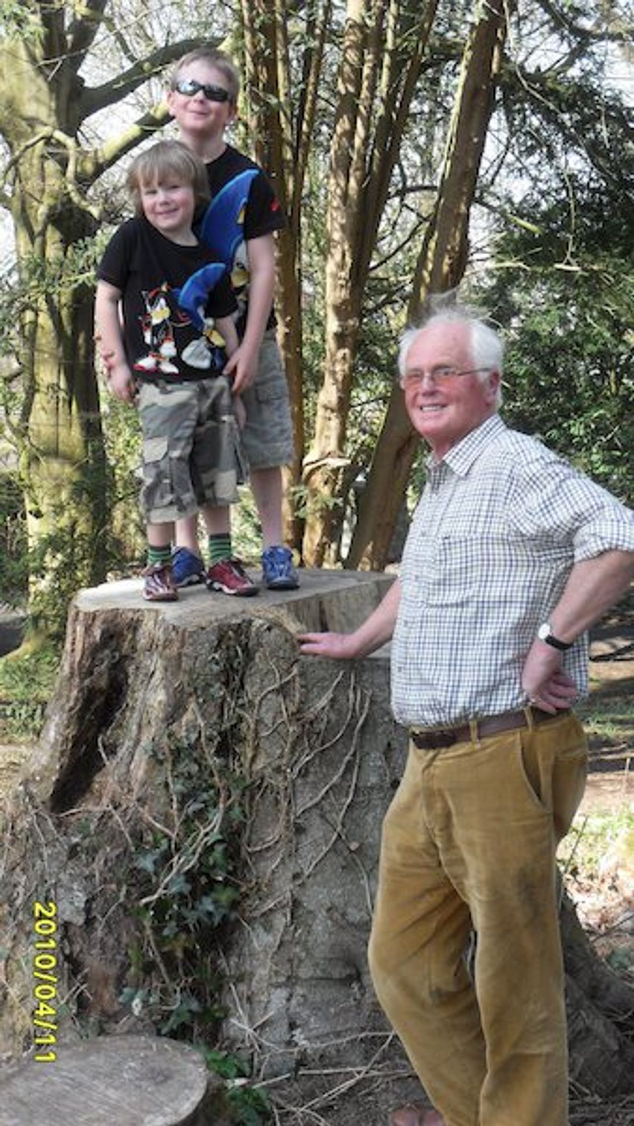 <p>ASPIN Robert (Bob), (Bennettsbridge, Co Kilkenny), (First Anniversary) - Forever in our thoughts, always remembered with love today and everyday. Barbara, Sarah and Jonathan</p>
