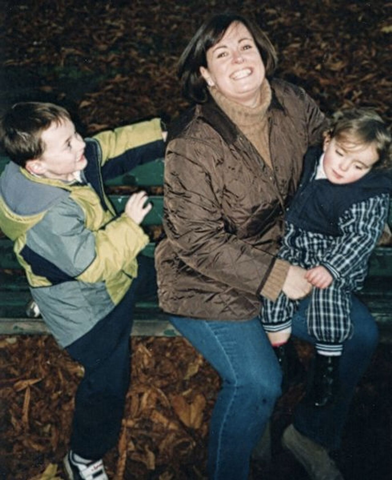<p>TSIGDINOS (Jan) (née Donohoe) (October 27, 1962 - March 7, 2006) - On what would have been her birthday, Jan's loving husband Karl and beloved children Alex and Isabel miss her more profoundly than ever. She truly lit up our lives.</p>