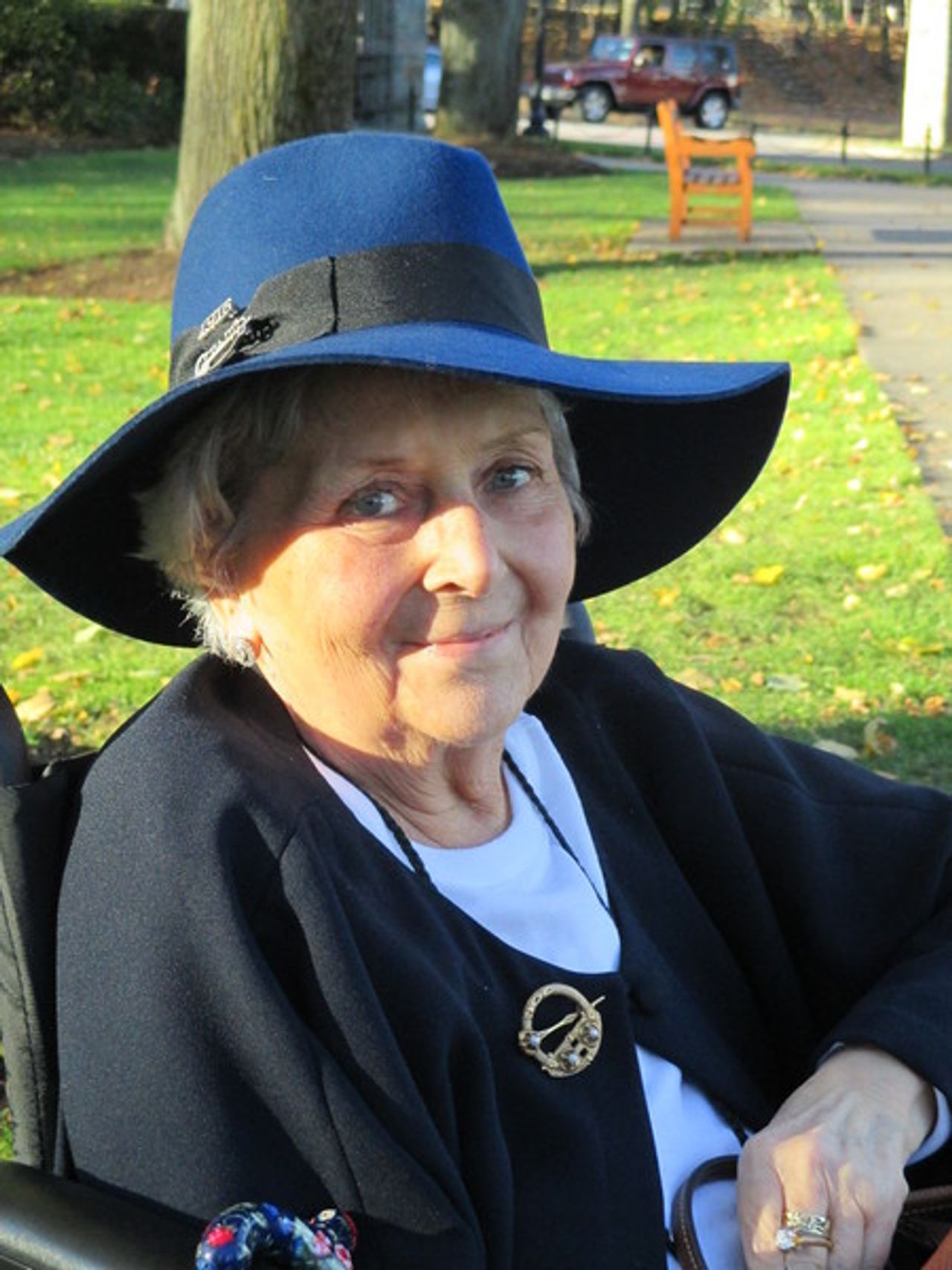 <p>CLARKE MURRAY (late of Smithstown House, Kilfian, Ballina and Enniscoe House, Castlehill, Ballina), April 10, 2017, Loretta, beloved wife of the late Gerald, sister of Ian and the late Jackie, deeply regretted by her beloved God daughter Inez Flynn, family and her many friends. R.I.P. Funeral Service tomorrow (Thursday) afternoon at 12.30pm in St. Muredach's Cathedral, Ballina. Burial afterwards in Leigue Cemetery.</p>