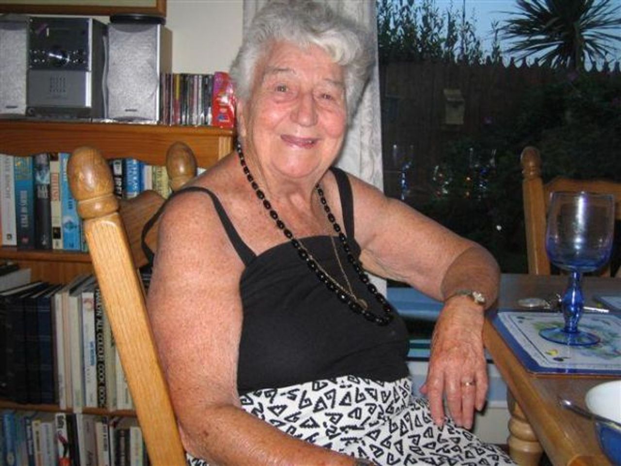 <p>HANRAHAN (neé MacSorley) (Garryard, Cusack Road, Ennis, Co. Clare) November 4, 2009. In the excellent care of the staff of Cahercalla Community Hospital. Maureen, beloved wife of the late Dr. Michael Hanrahan and loving mother of Katherine, Michael, Liam, Máire and Conor. Deeply missed by her brother Dr. Eamon MacSorley, son-in-law, daughters-in-law, grandchildren, nieces, nephews, relatives and friends. R.I.P. Reposing at her home in Cusack Road, Ennis tomorrow (Friday) evening from 5 o'c with Removal at 8 o'c to the Pro Cathedral Ennis. Funeral mass on Saturday at 11 o'c and burial afterwards in Drumcliffe Cemetery.</p>
