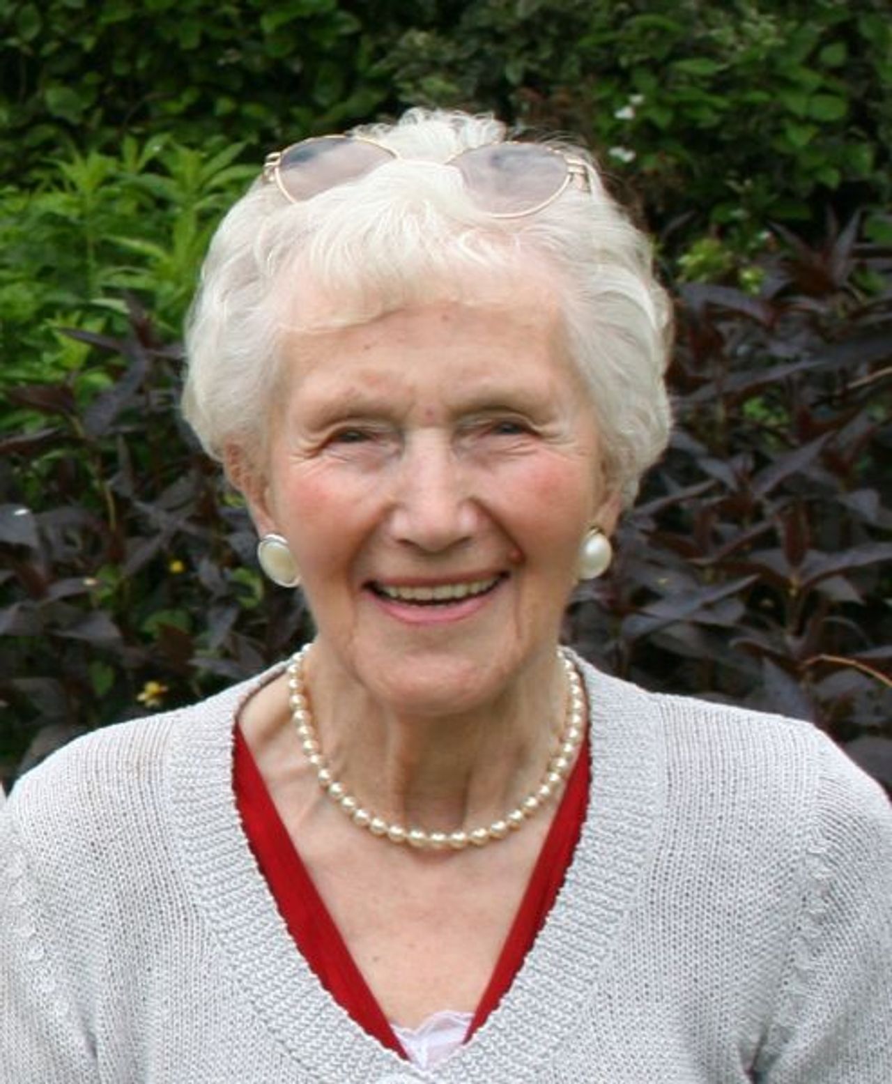 <p>DUNNE (née Penny) (Leopardstown, D18) - August 6, 2010 (peacefully) at home surrounded by her loving family; Dorothy, beloved wife of Joe and much loved mother of Paula, John, Laura, Brendan, Dorothy and Joseph. Sadly missed by her family, brothers Des, George and Jimmy, daughters-in-law Heather, Carol and Kristine, sons-in-law John, Sean and Brian, her 17 adored grandchildren, relatives, friends and colleagues. Reposing at home from (today) Saturday until removal on Monday to the Church of Our Lady of Perpetual Succour, Foxrock arriving at 9.50 o'c for Funeral Mass at 10 o'c followed by cremation at Mount Jerome Crematorium. No flowers please, donations if desired to the Irish Cancer Society."At peace in God's hands"</p>