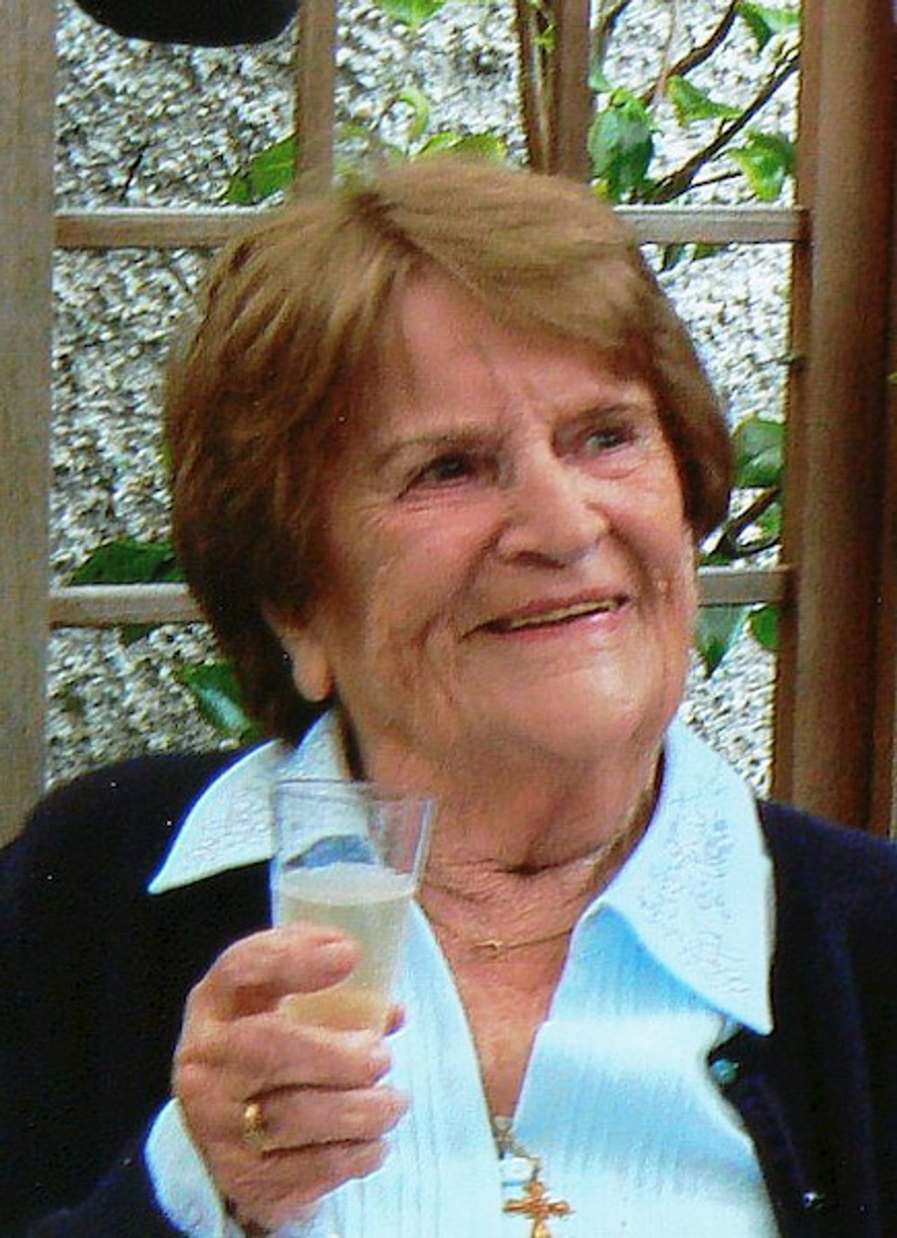 <p>CONRAN (née Heaslip) (17 Abbey Ave., Corbally, Limerick and late of Tralee) - March 16, 2015 (peacefully) at home. Maureen, beloved wife of the late Larry, much loved mother of Pat, Mary, Peter, Ger, Sheila, Eileen, Kathleen and the late Laurence. Adored grandmother to her 21 grandchildren and two great-granddaughters. Sadly missed by her sons-in-law, daughters-in-law, the extended Heaslip and Conran families, relatives, neighbours and friends. Rest in Peace. Reposing at home today, Wednesday from 5pm to 8pm. Removal tomorrow, Thursday to St. Munchin's College Chapel for 11.30am Mass. Burial afterwards in Mount Saint Lawrence Extension.'Saol fada is croí folláin'</p>