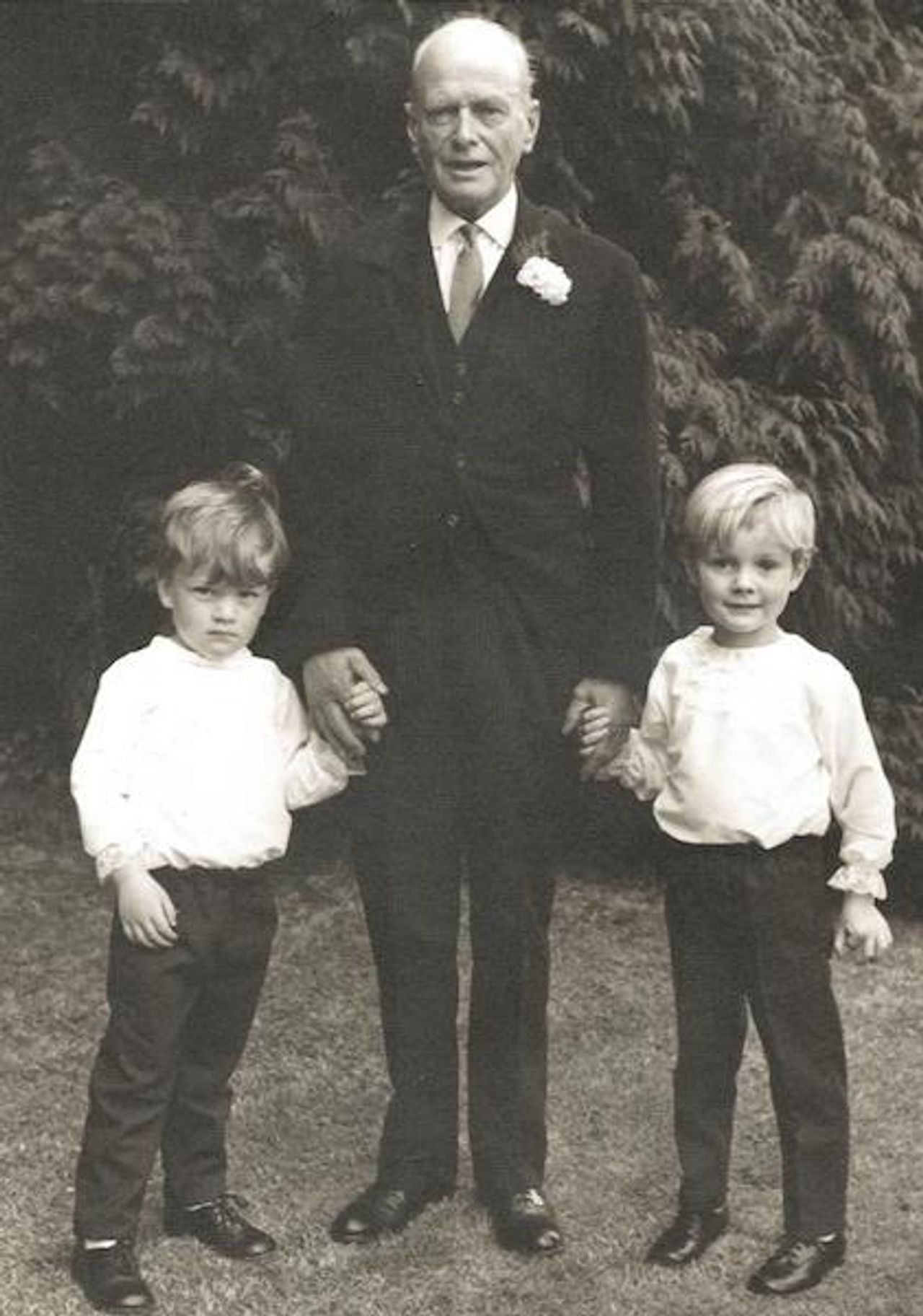 <p>NUGENT (Blackrock, Co. Dublin) July 11, 2014 very suddenly but peacefully in thewonderful care of the staff of St. Vincent's University Hospital, Elm Park; Tom much loved life long partner of Dolly O'Kane. He will be very sorely missed by all who knew and loved him. Requiescat In Pace. Funeral has taken place privately at Tom's request.</p>