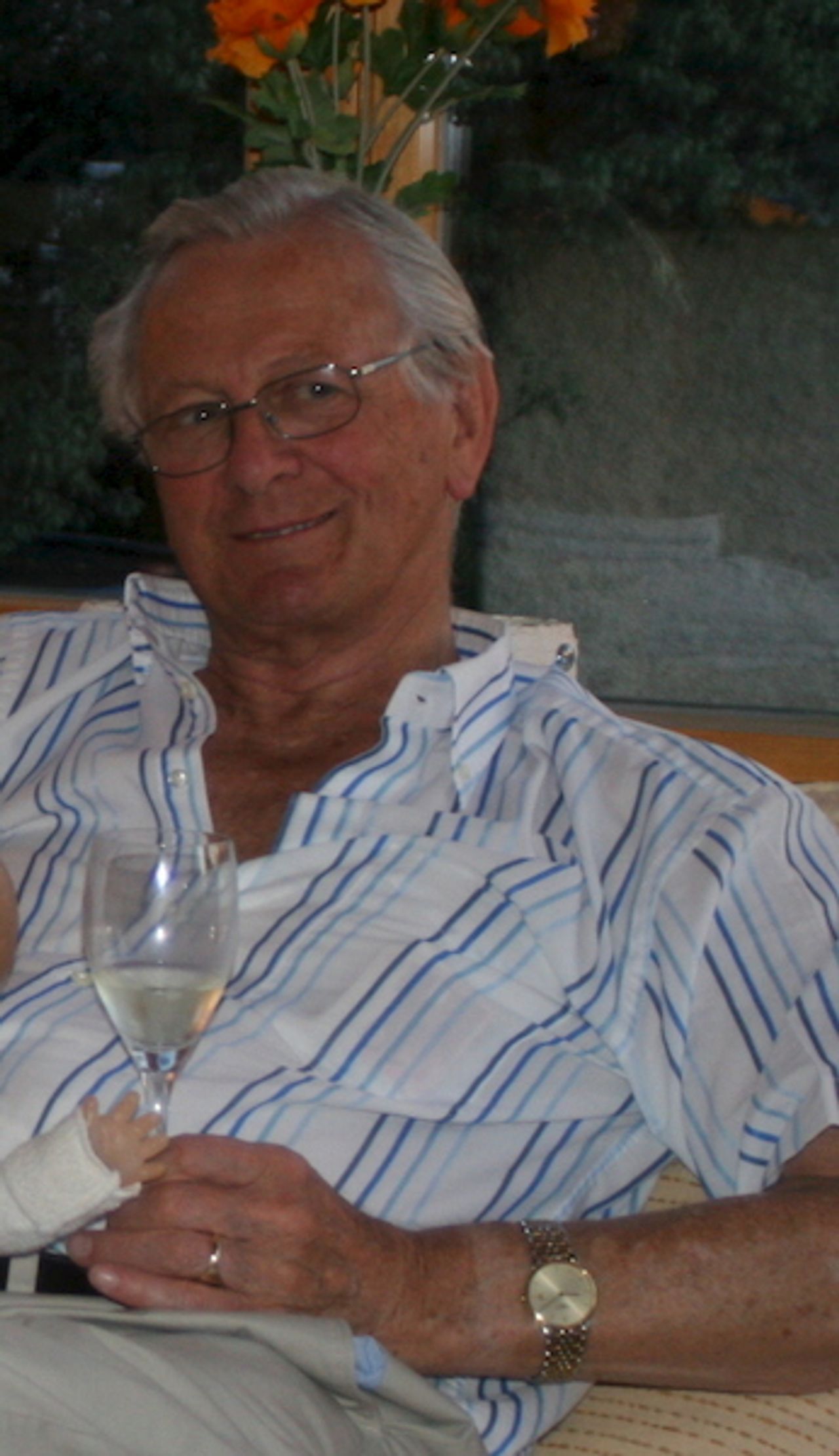 <p>HANNA Frederick Freeth (Fred) (Carrickmines) - June 2, 2011 (peacefully) in the excellent care of the ICU Unit, St. Vincent's University Hospital, after a short illness. Beloved husband of Val, much loved father of Siddy (Percival), Calli, Judi (Pleass) and Fred Jnr., cherished brother of Gay and the late Joan, brother-in-law of Rick, father-in-law of Guy, Simon and Susan, a special Boppa to Suzanne, Emma, Jack, Max, Josh, India, Ava and Jasmine; will be much missed by family and his many friends. Funeral Service on Tuesday (June 7) at 1.30 o'c in Tullow Parish Church, Brighton Road, Carrickmines, followed by private burial. Family flowers only please. Donations, if desired, to Alzheimers Society of Ireland, Granby Row, Dublin 1.</p>